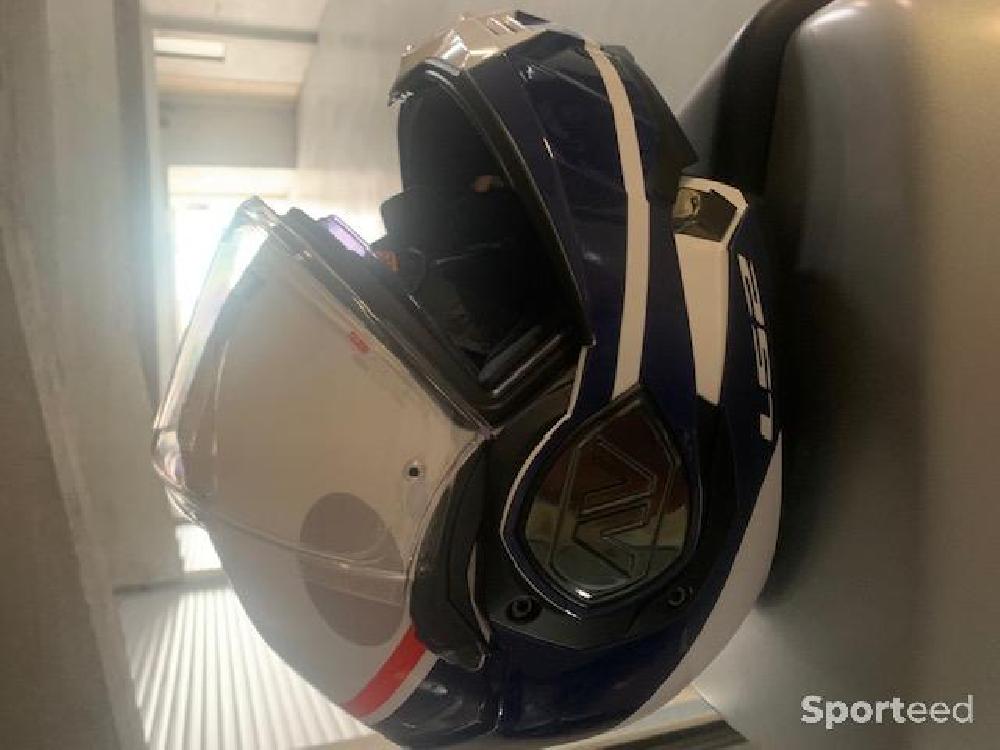Moto route - VETEMENTS ET CASQUES DE MOTO AVEC WI FI CARDO - photo 1
