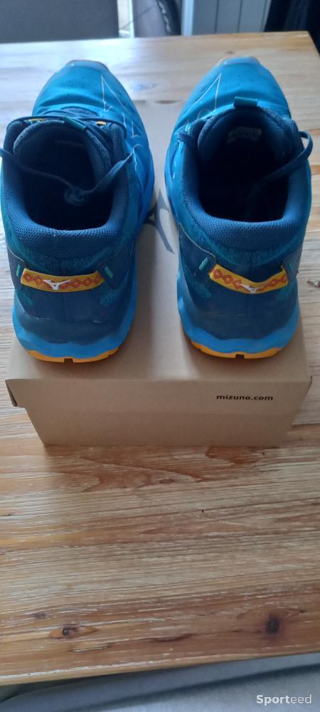 Course à pied trail - Chaussures de Trail Mizuno - photo 4
