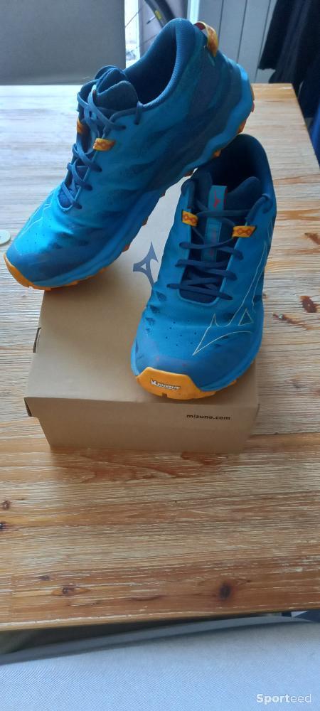 Course à pied trail - Chaussures de Trail Mizuno - photo 5