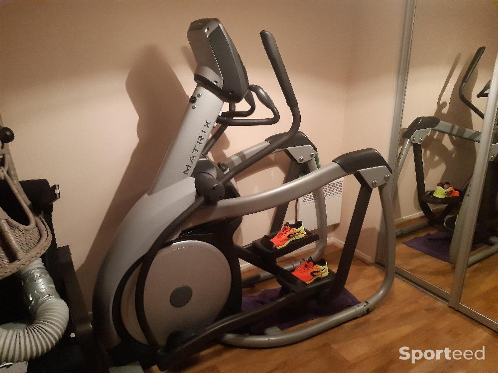 Fitness / Cardio training - Vend vélo eliptique  MATRIX EX3 - photo 1