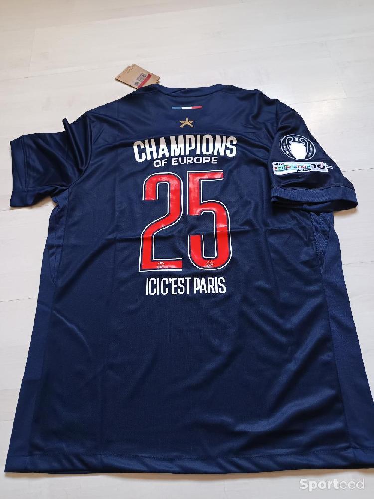 Football - Maillot PSG  - photo 3