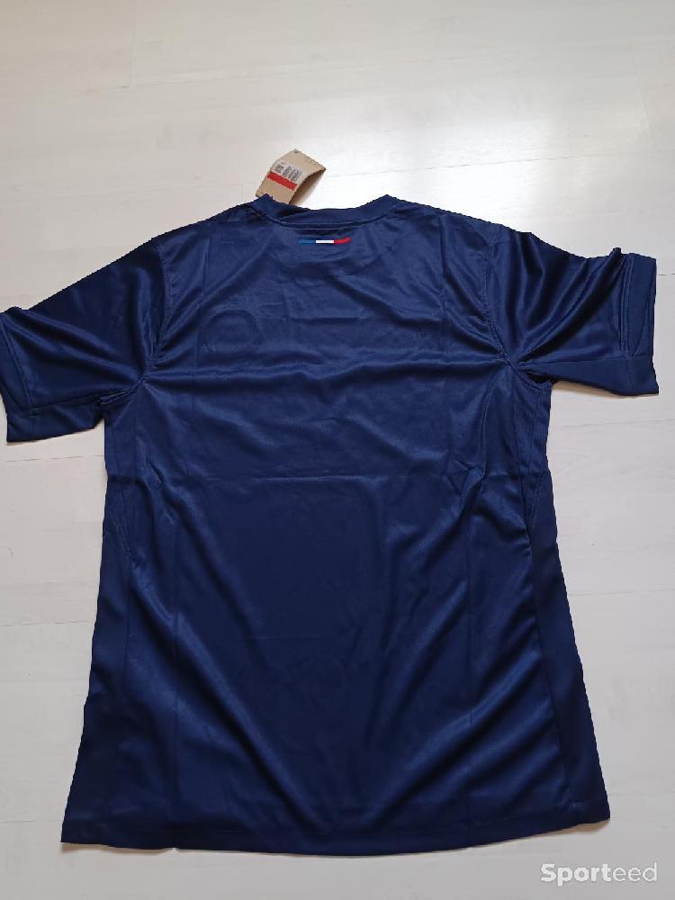 Football - Maillot PSG avec étoile  - photo 2
