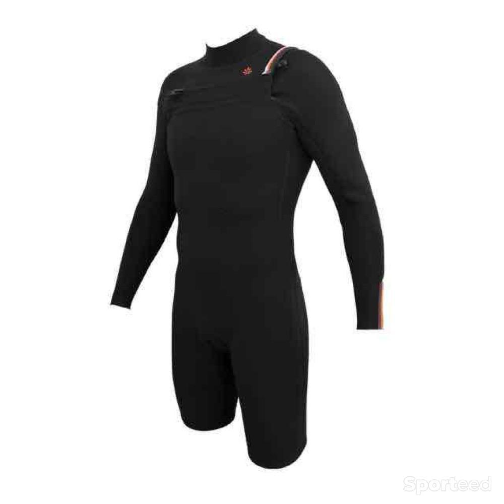 Surf - Combinaison shorty manches longues SAINT JACQUES WETSUITS taille M épaisseur 2/3 État neuf  - photo 1