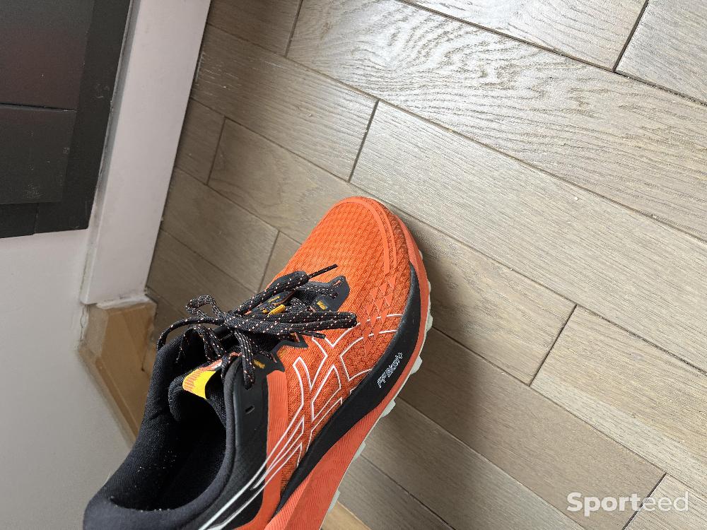 Course à pied trail - ASICS GEL TRABUCO 13 taille 44 - photo 4