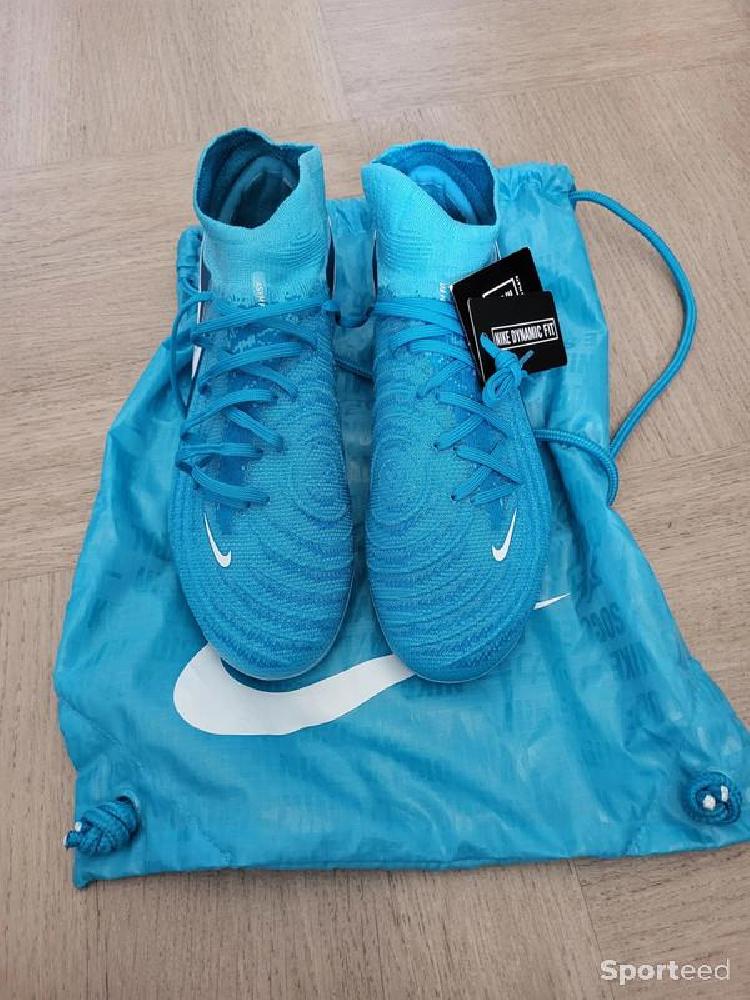 Football - Chaussures de Football Nike Phantom Luna 2 Elite FG taille 42 (Neuves) - photo 1