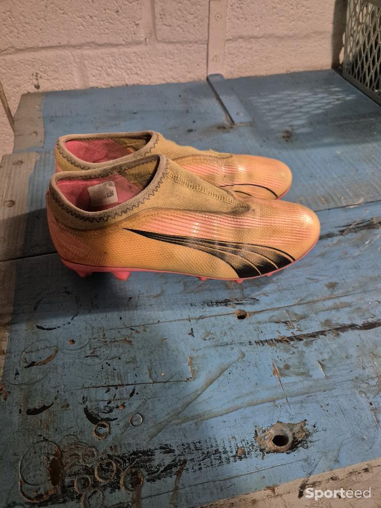 Football - Chaussures de foot puma bon état  - photo 3