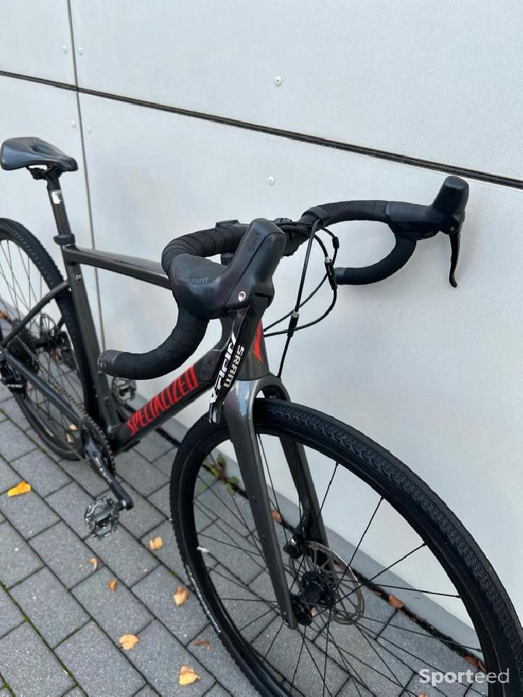 Vélo route - Specialized Diverge Carbon 2021 - photo 1