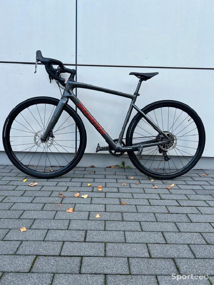 Vélo route - Specialized Diverge Carbon 2021 - photo 4