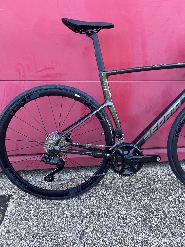 Vélo route - NEUF ! Berria Belador Pro 105 Di2 Taille M - photo 2