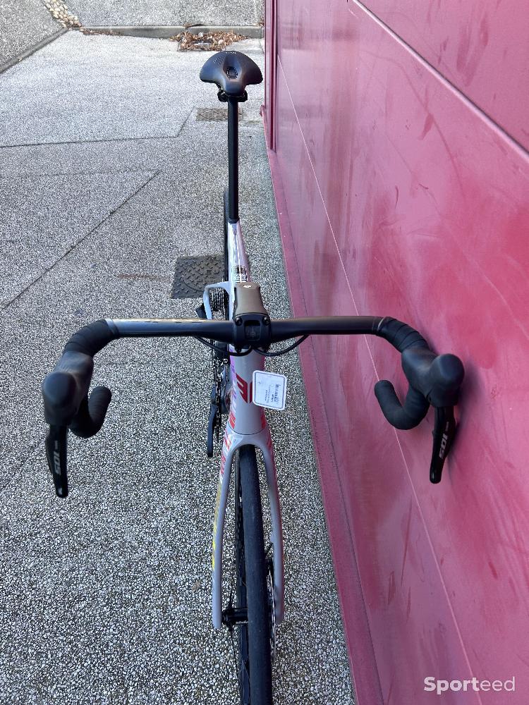Vélo route - NEUF ! Berria Belador Pro 105 Di2 Taille M - photo 3