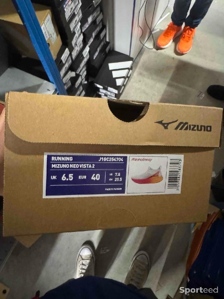 Course à pied route - Mizuno neo vista 2  - photo 3