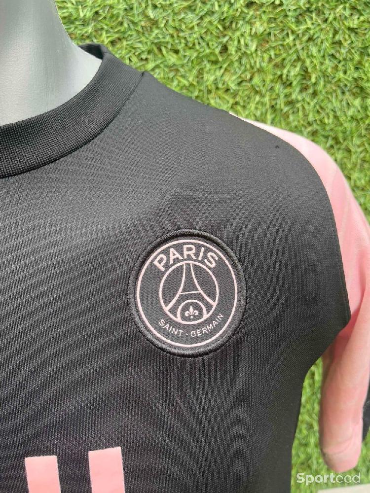 Football - Maillot training PSG  - photo 3