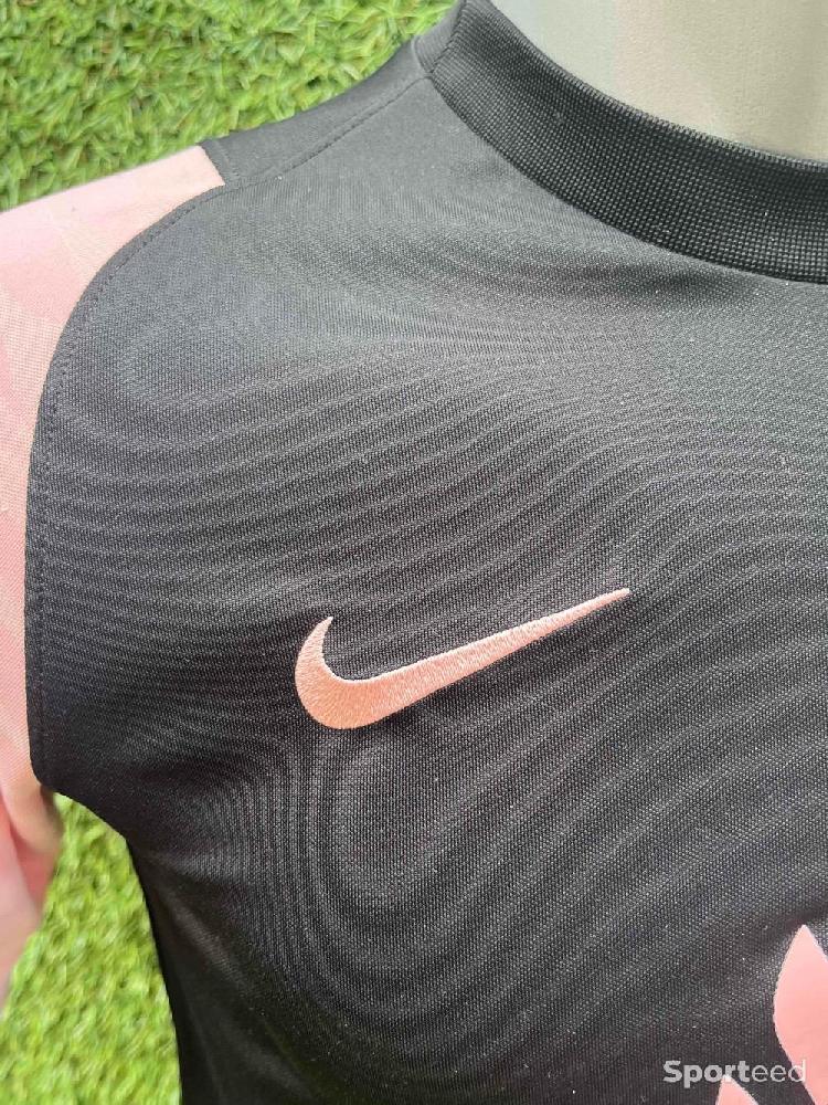 Football - Maillot training PSG  - photo 4