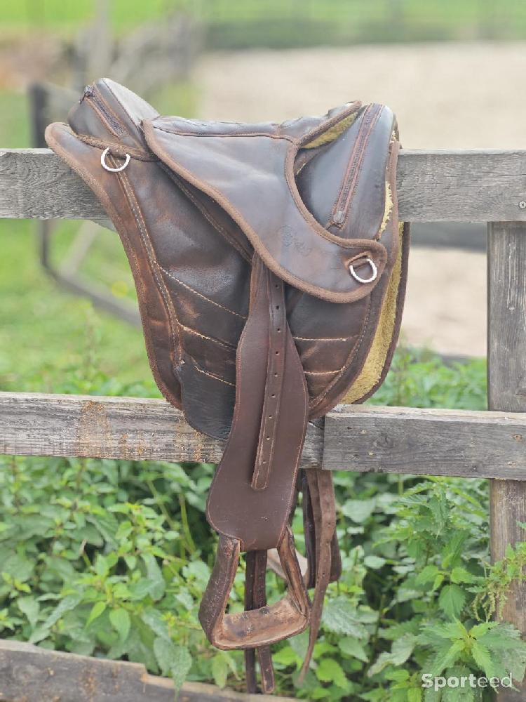 Equitation - Selle sans arçon  - photo 1