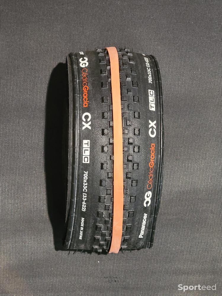 Vélo tout terrain - VTT - NEUF ! Pneu Panaracer Cedric Gracia 700x33c Tubeless - photo 1
