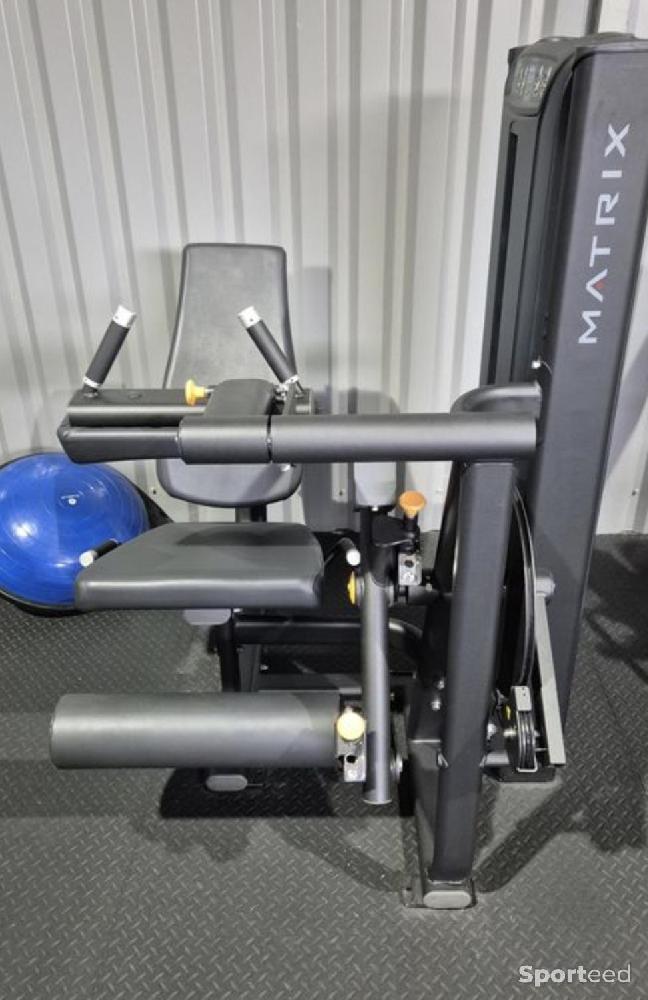 Musculation - Leg extension/ leg curl Matrix - photo 1