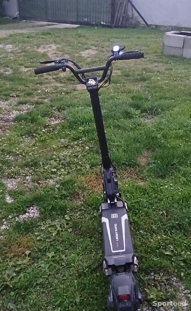 Trottinette - Puissante Dualtron Togo Plus 48V 15Ah, Très Bon État, Chargeur Inclus - photo 2