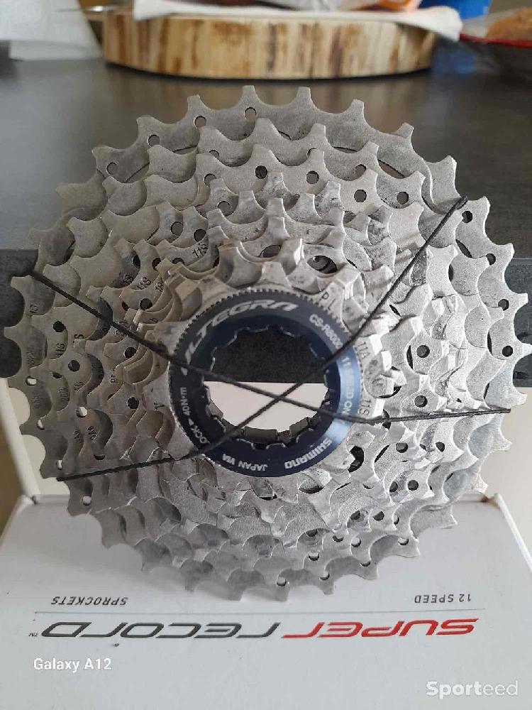 Vélo route - Cassette Shimano Ultegra CS-R8000 11 vitesses  - photo 1