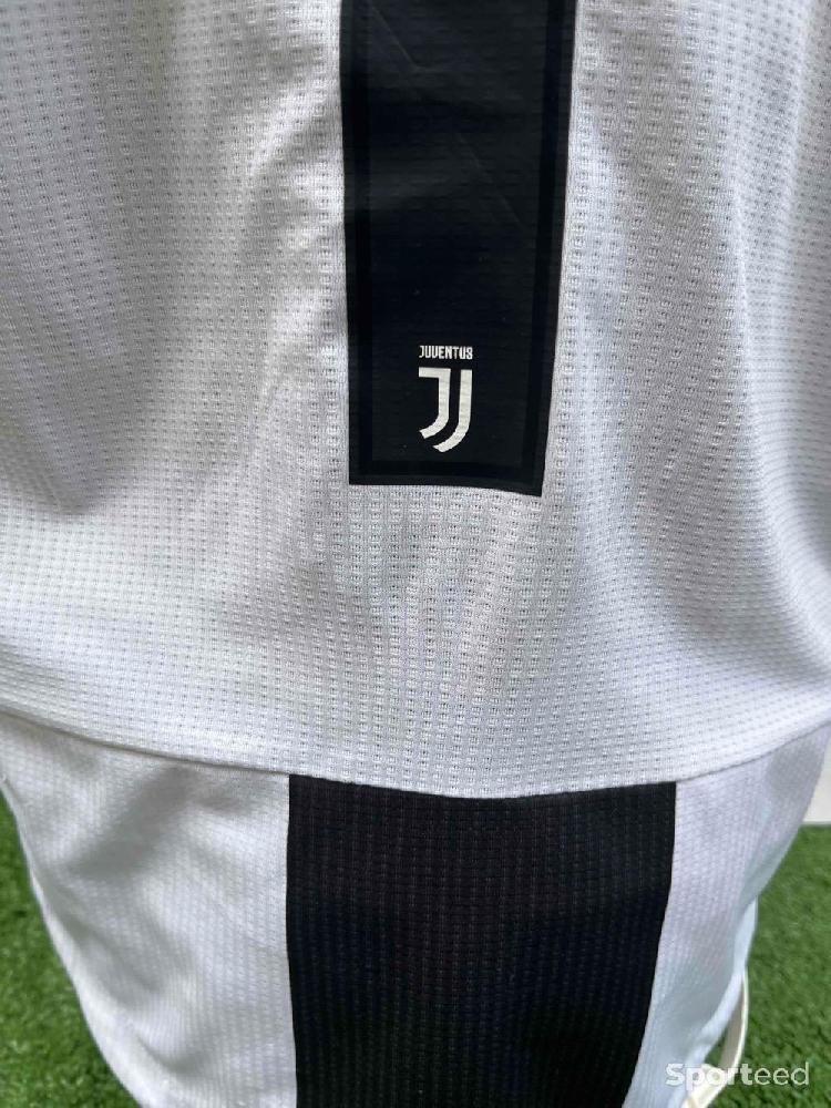 Football - Maillot Ronaldo Juventus Turin  - photo 3