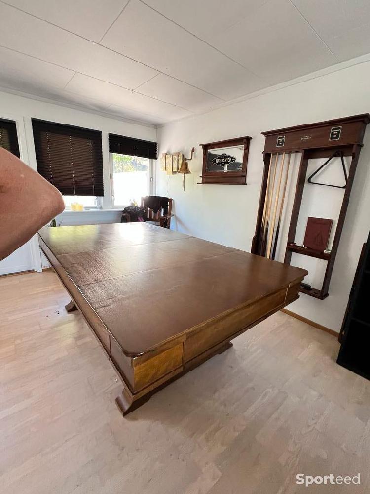 Billard - Table de billard authentique Brunswick + chaise + intérieur - photo 3
