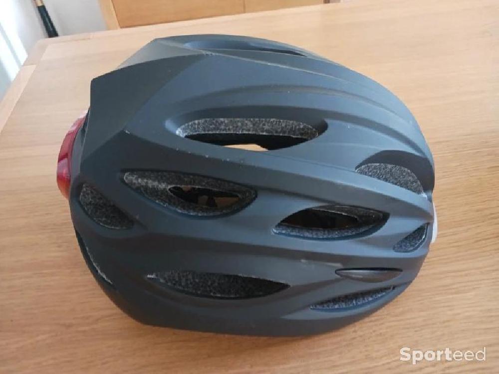 Vélo électrique - Casque Noir Lumineux - photo 4