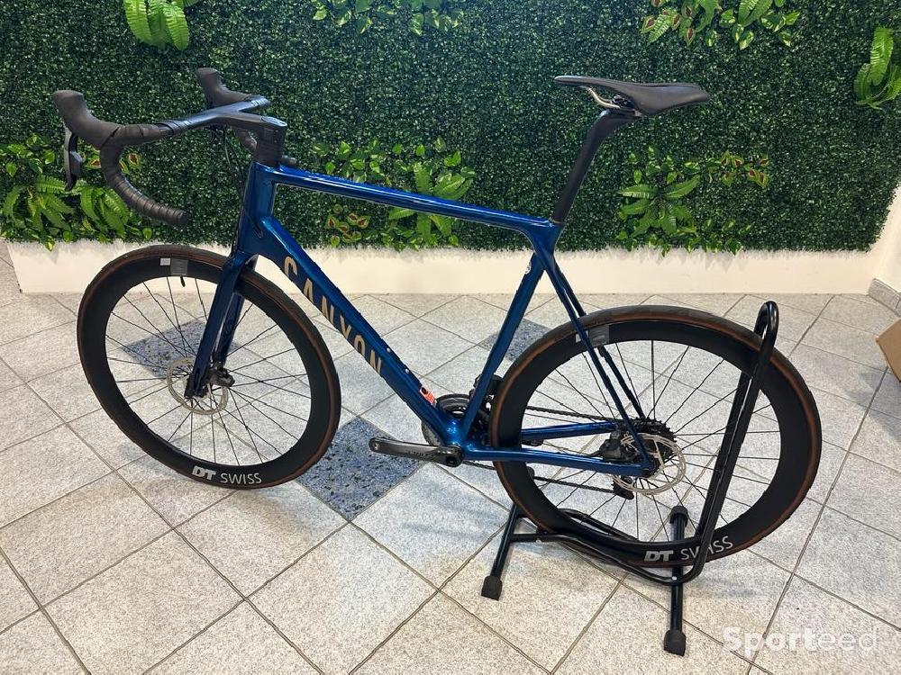 Vélo route - Canyon Ultimate CF SLX 8 Disc LTD II - photo 2