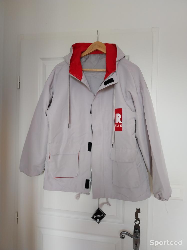 Nautisme - Veste coupe vent neuve avec étiquette. Taille L. Marque Boohooman. - photo 1