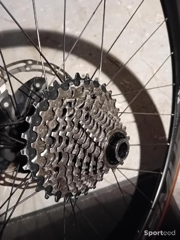 Vélo route - roue carbone - photo 5