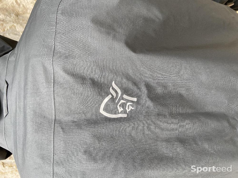 Randonnée / Trek - Veste homme norrona s falketind noir neuf Gore tex - photo 5