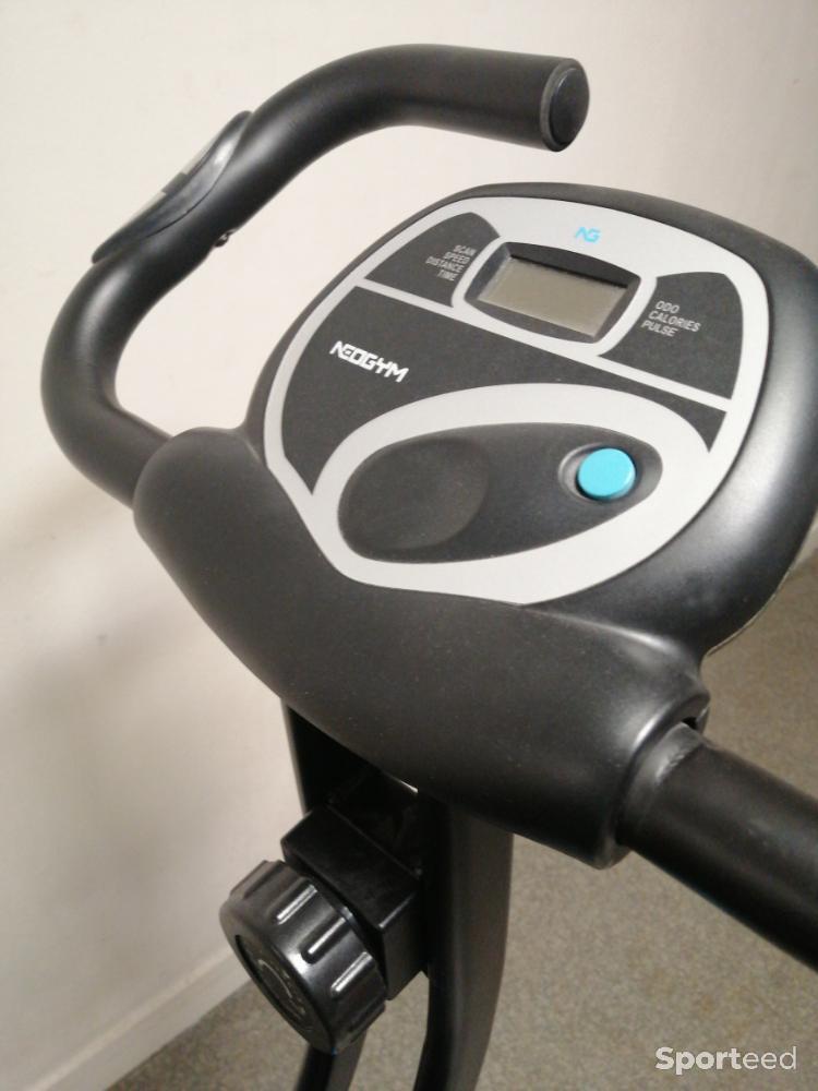 Musculation - Vélo d'appartement  - photo 2