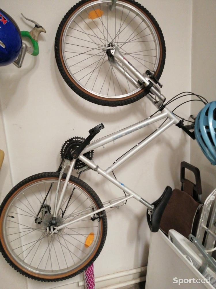 Vélo loisir / urbain - Vélo VTT  - photo 2