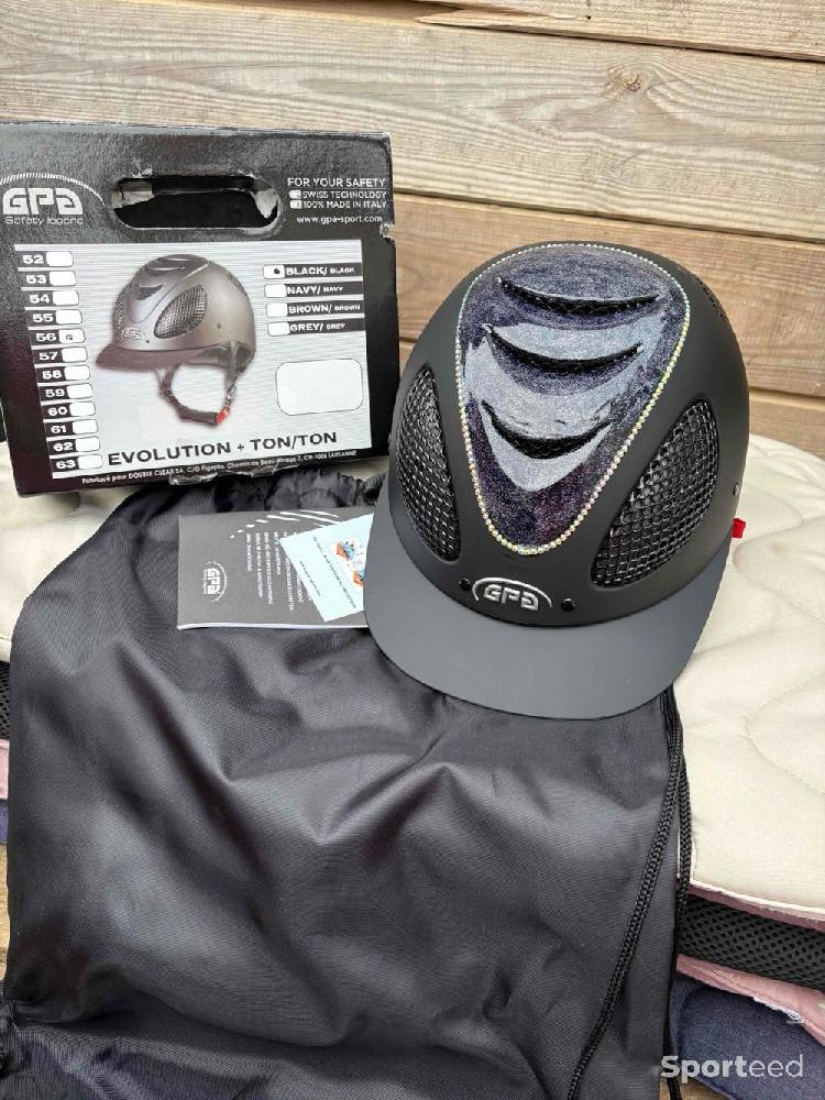 Equitation - Bombe GPA Speed Air Evo² – Neuve, personnalisée à la main, avec boîte - photo 1