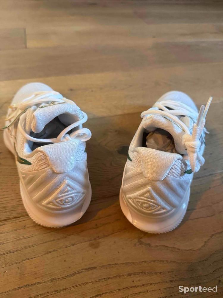 Tennis - Chaussures nike Kyrgios - photo 4