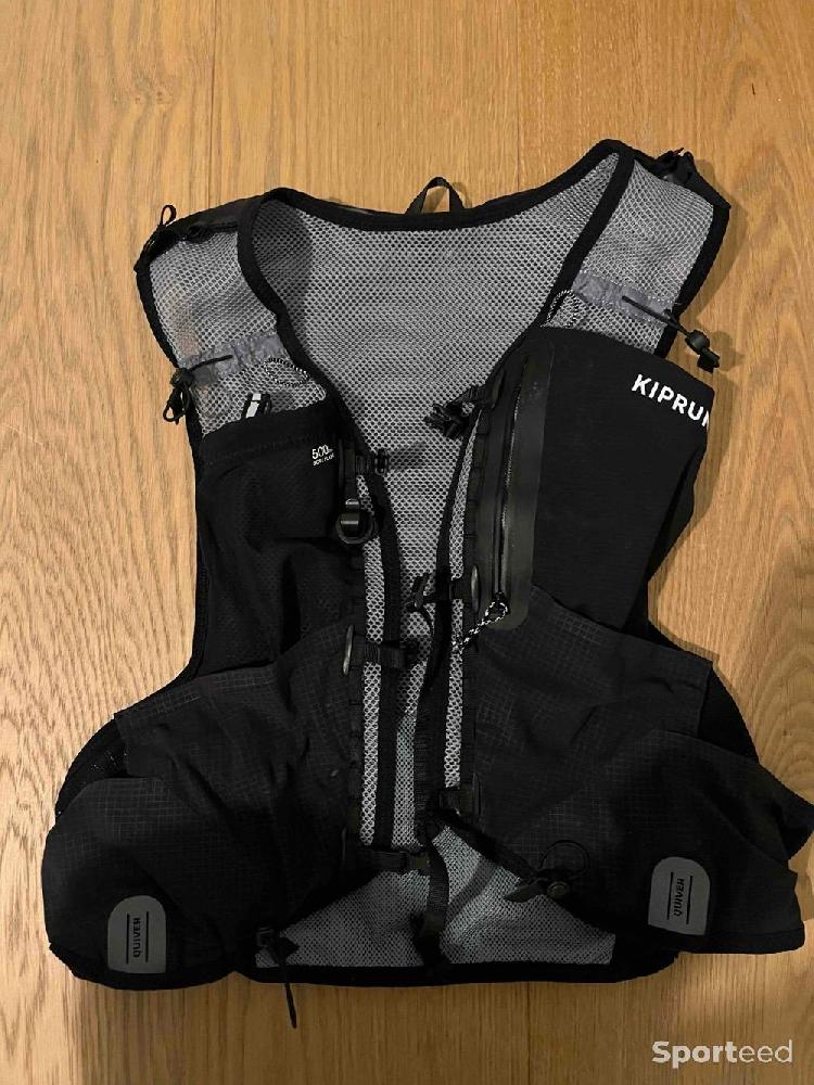 Course à pied trail - Sac trail comme neuf taille XL 10L - photo 1