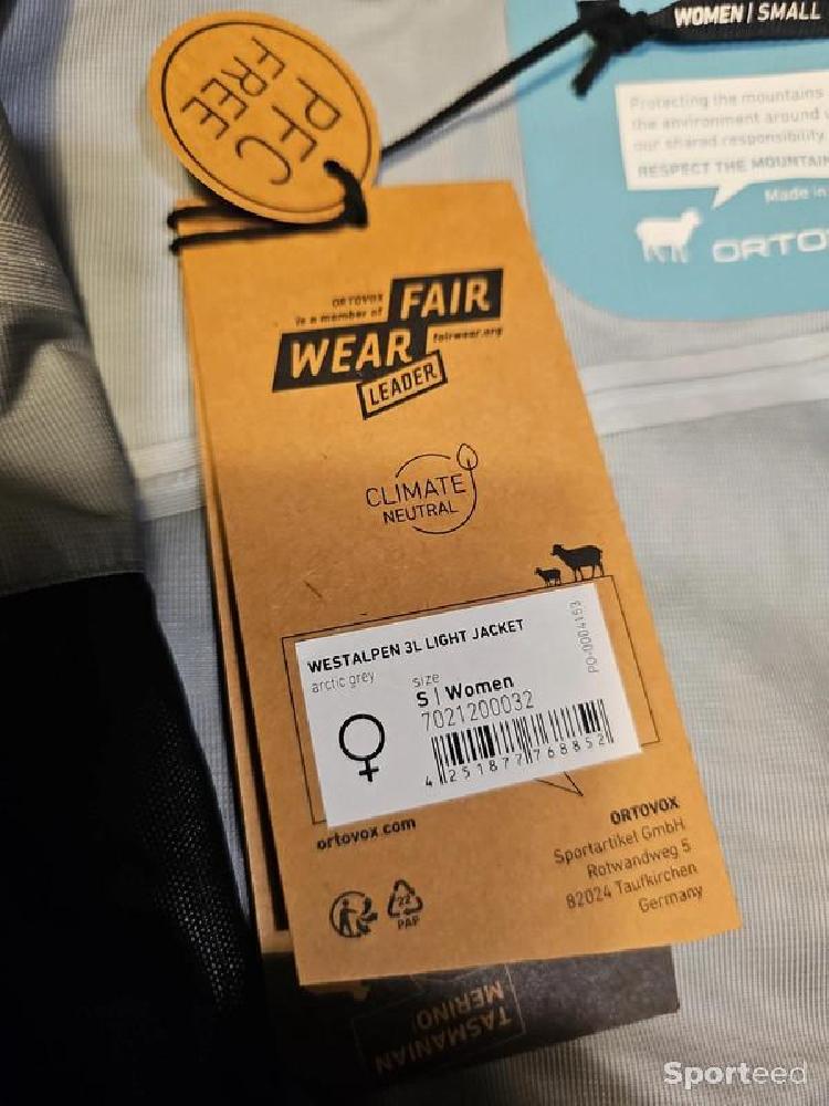 Randonnée / Trek - Veste Hardshell haute montagne - photo 2