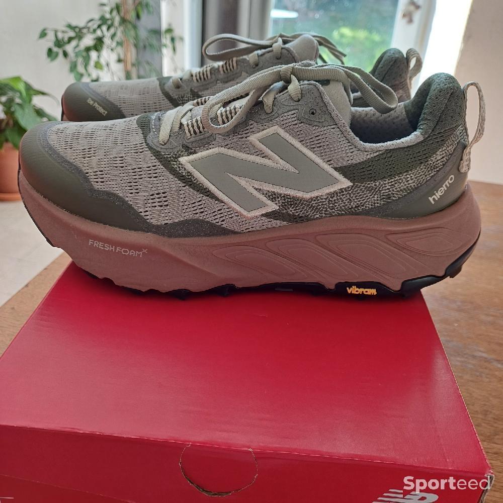 Course à pied trail - Baskets trail New Balance Heirro V9 femme pointure 39 - photo 2