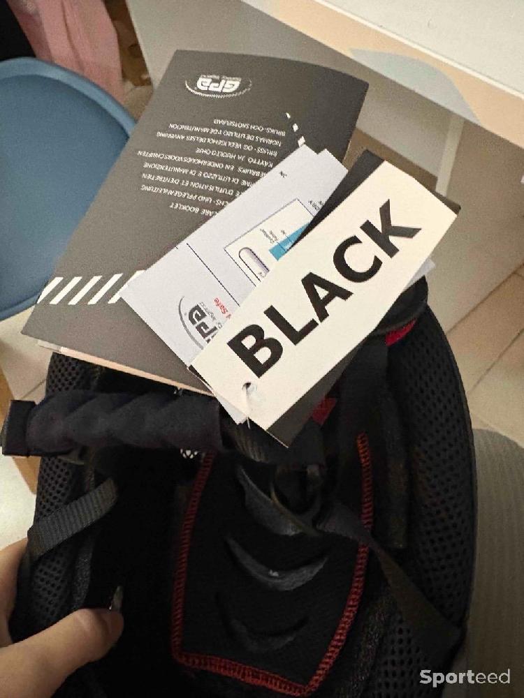 Equitation - Bombe GPA Speed Air personnalisée – Taille 56 – Neuve avec étiquettes - photo 3