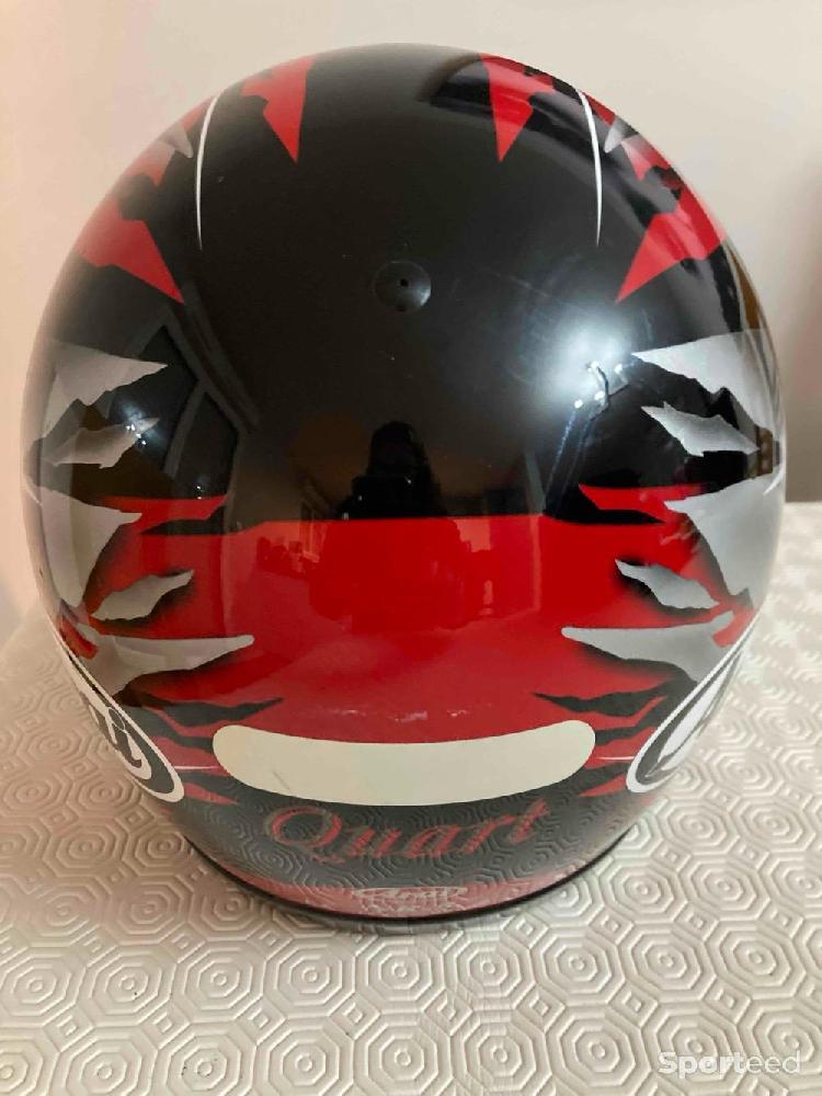 Moto route - Casque moto très usé à l’intérieur  - photo 2