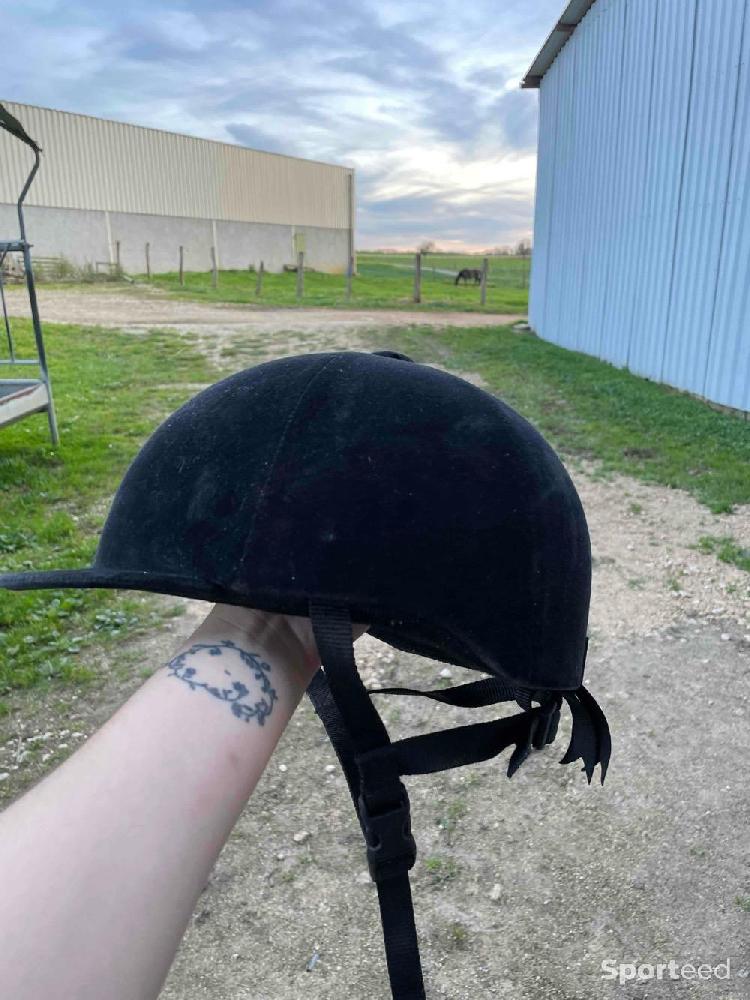 Equitation - Bombe - photo 1