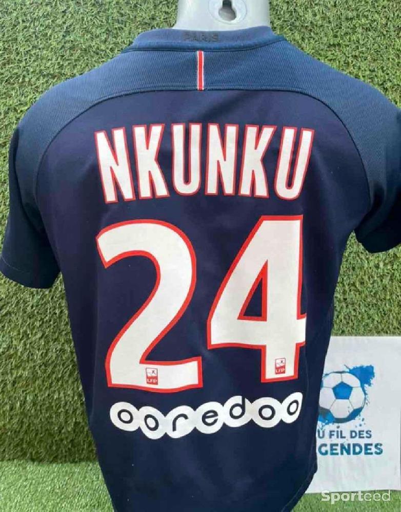 Football - Maillot Nkunku PSG  - photo 1