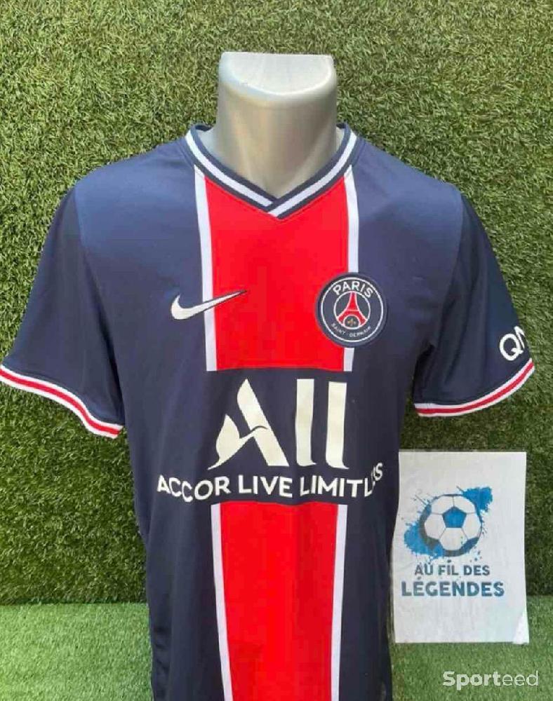 Football - Maillot Mbappé PSG  - photo 2