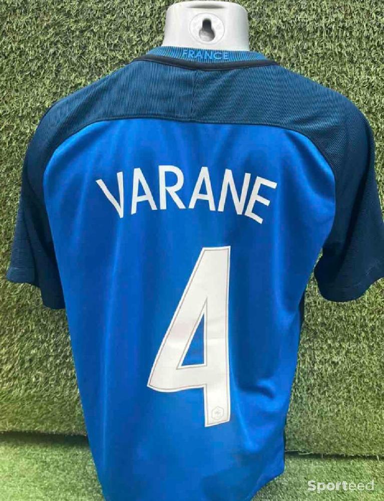 Football - Maillot Varane équipe de France  - photo 1