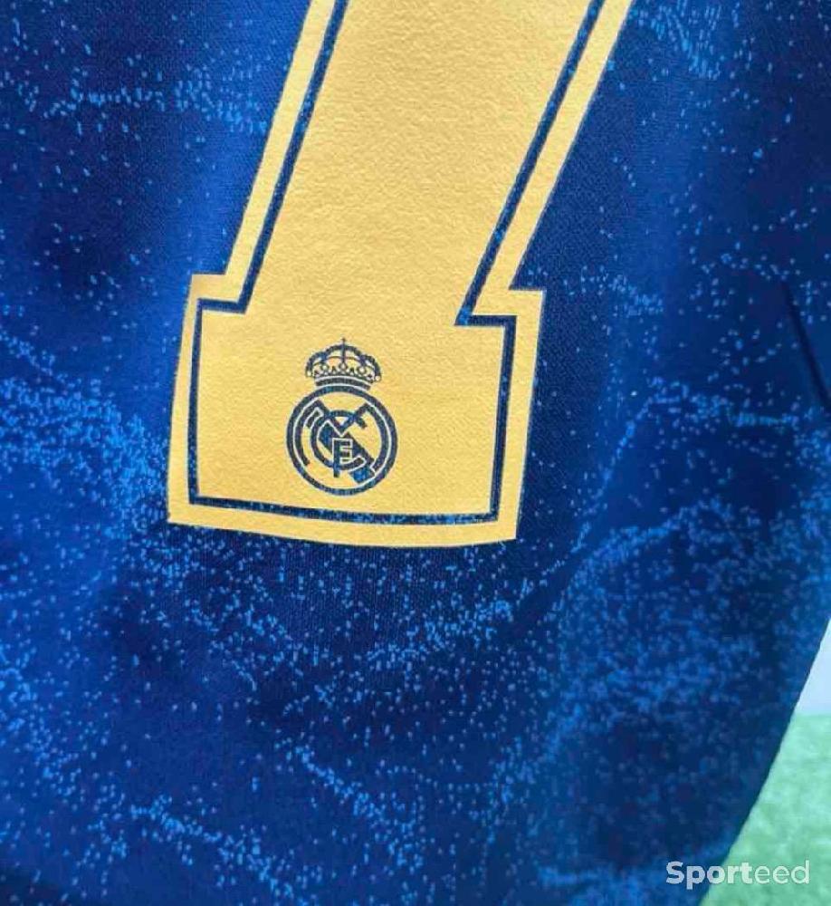 Football - Maillot Hazard Real Madrid  - photo 3