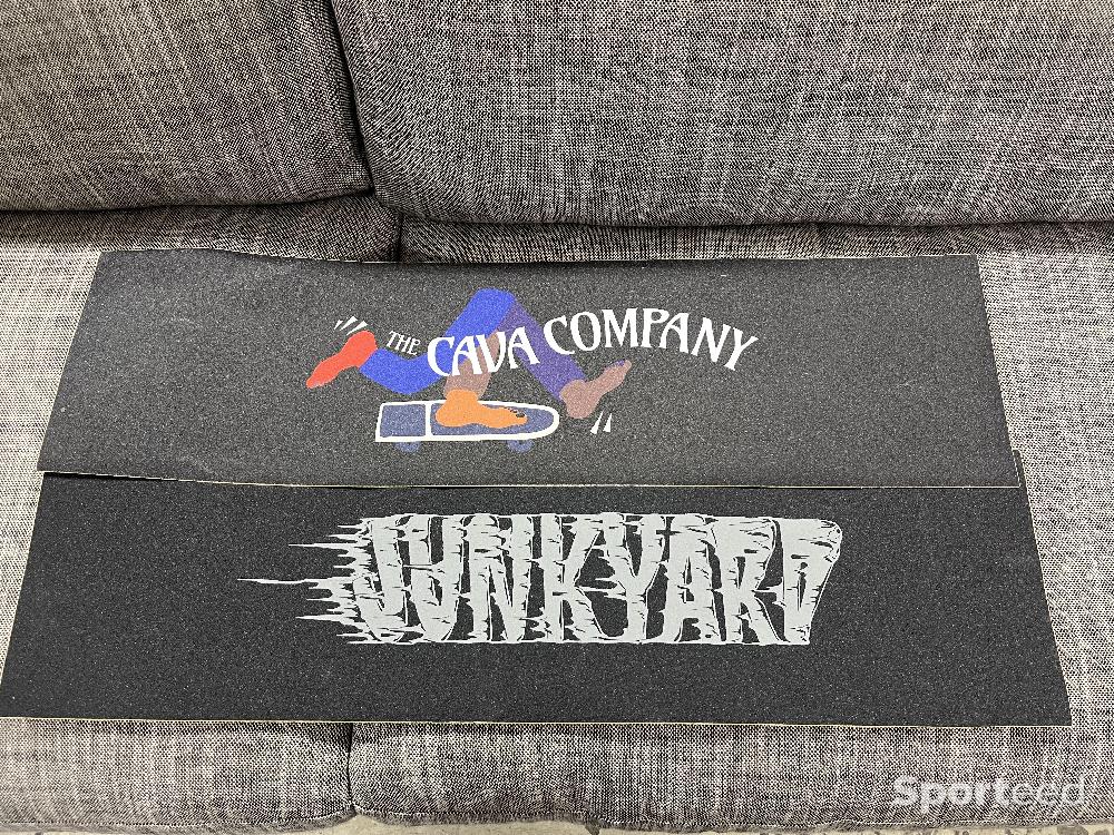 Skateboard / Longboard - Lot de 4 grip skateboard  junkyard et cava company  - photo 1