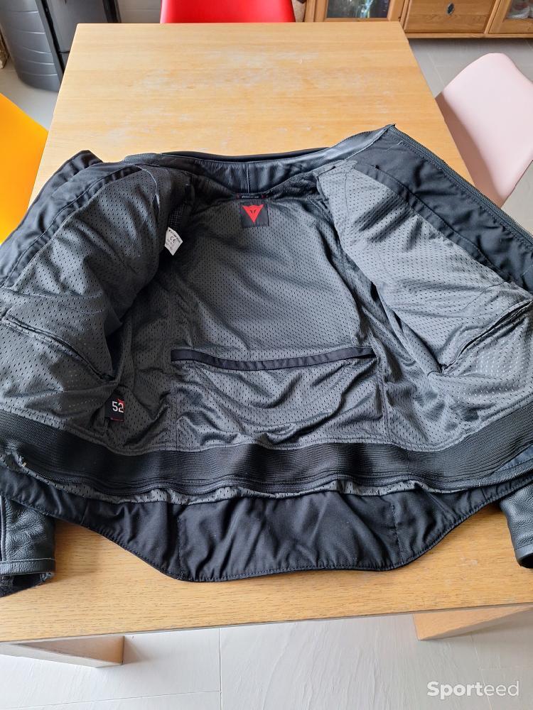 Moto route - Blouson cuir dainese  - photo 1