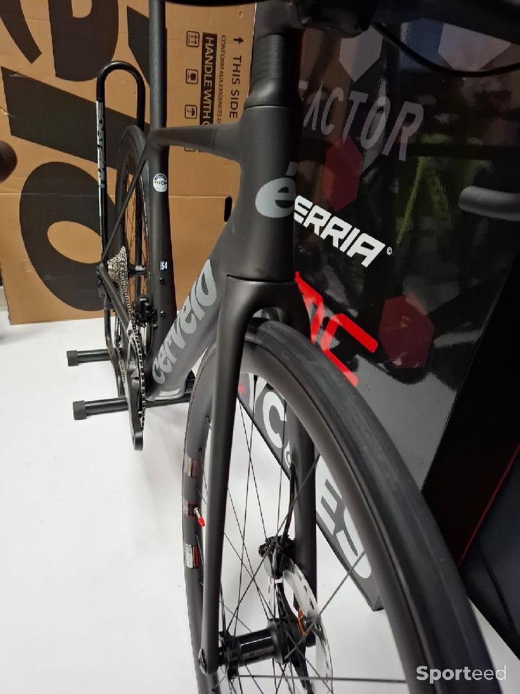 Vélo route - Neuf ! Cervélo R5 Ultegra di2 Taille 54  -25% - photo 2