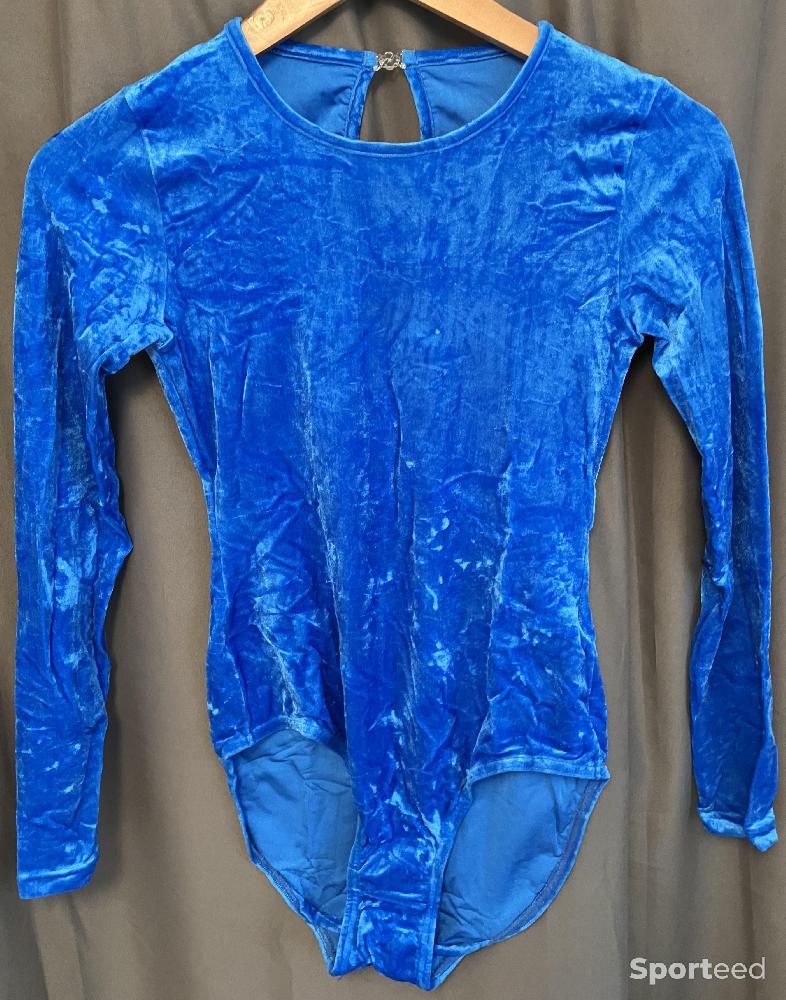 Gymnastique - Justaucorps Decathlon velours bleu taille M - photo 1