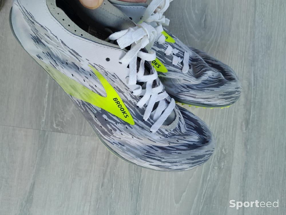 Athlétisme - Chaussures de pointes  - photo 3