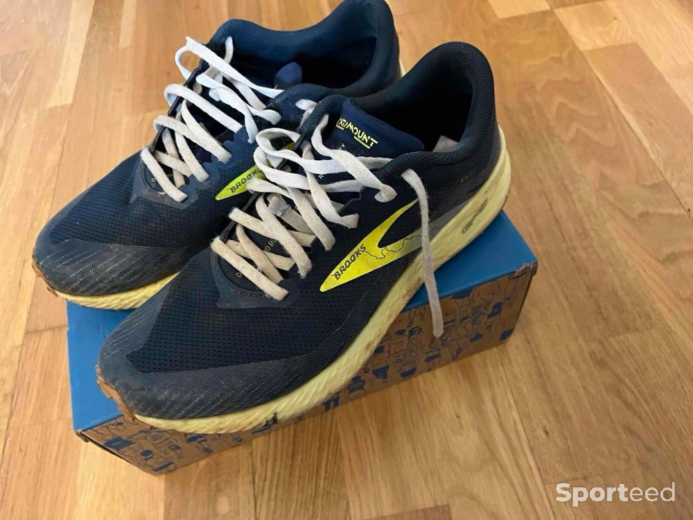 Course à pied trail - Brooks catamount taille 43 - photo 2