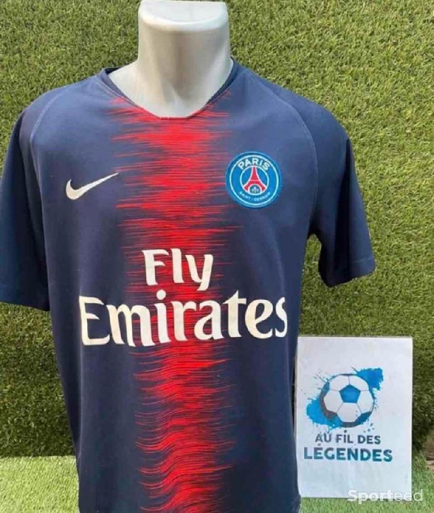 Football - Maillot Mbappé PSG  - photo 2